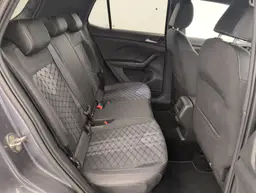 Volkswagen T-Cross - photo 10