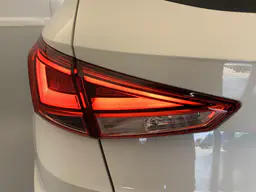 Seat Arona - photo 11