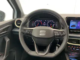 Seat Arona - photo 15
