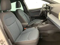 Seat Arona - photo 9