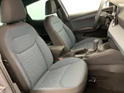 Seat Arona - photo 9
