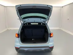 Seat Arona - photo 11