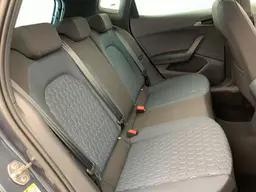 Seat Arona - photo 10