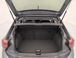 Volkswagen Polo - photo 11