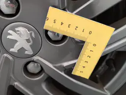 Peugeot 208 - photo 28