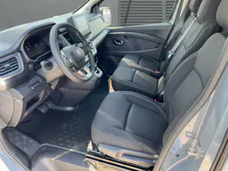 Renault Trafic - photo 4