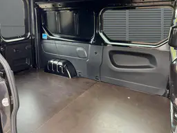 Renault Trafic - photo 6
