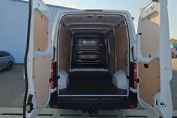 Renault Master - photo 14