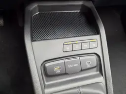 Kia Stonic - photo 24
