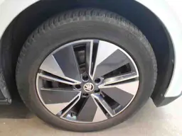 Skoda Enyaq - photo 17