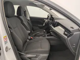 Skoda Scala - photo 9