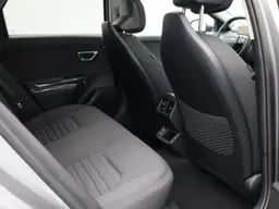Kia K4 - photo 17