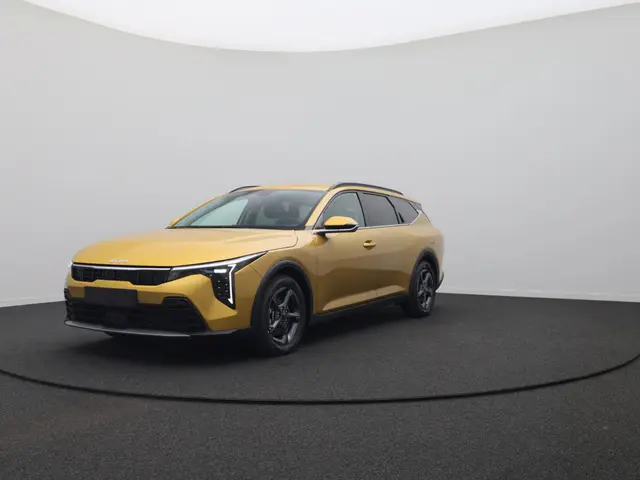 Kia K4