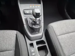 Kia Stonic - photo 25