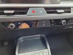 Kia Stonic - photo 23