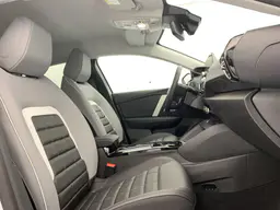 Citroen C4 - photo 9