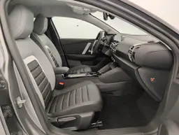 Citroen C4 - photo 9