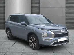 Mitsubishi Outlander - photo 1