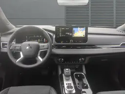 Mitsubishi Outlander - photo 5