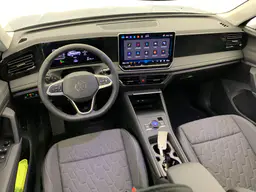Volkswagen Tiguan - photo 40