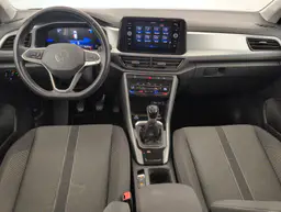 Volkswagen T-Roc - photo 13