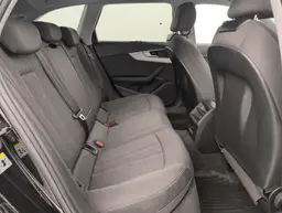 Audi A4 - photo 10