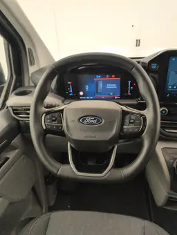 Ford Tourneo Custom - photo 11