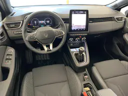 Renault Clio - photo 13