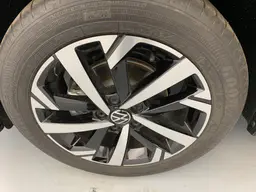 Volkswagen Polo - photo 22