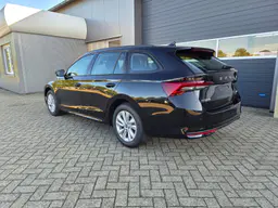 Skoda Octavia - photo 3