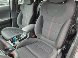 Hyundai i30 - photo 11