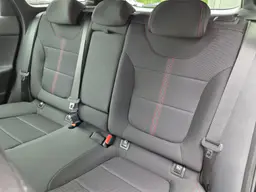 Hyundai i30 - photo 12