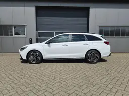 Hyundai i30 - photo 2