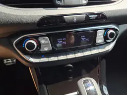 Hyundai i30 - photo 22