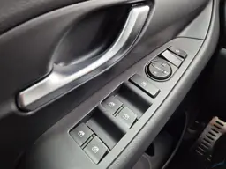 Hyundai i30 - photo 13