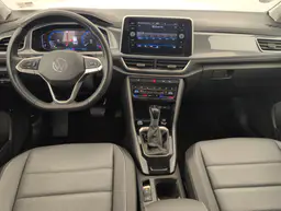 Volkswagen T-Roc - photo 14