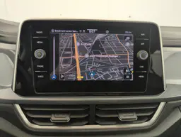 Volkswagen T-Roc - photo 18
