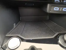 Volkswagen T-Roc - photo 19