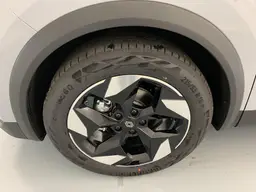 Renault Captur - photo 23