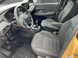 Dacia Sandero Stepway - photo 4