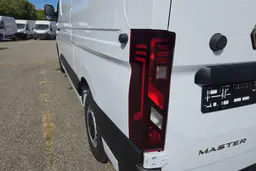 Renault Master - photo 20