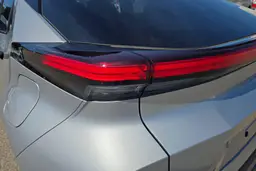 Toyota C-HR - photo 24