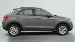 Volkswagen T-Roc - photo 8