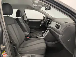 Volkswagen T-Roc - photo 9