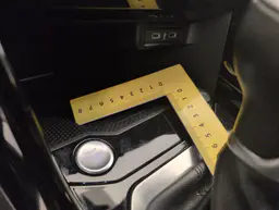 Volkswagen T-Roc - photo 26