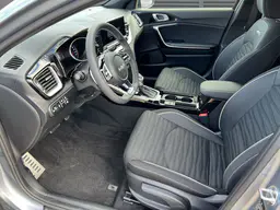 Kia Xceed - photo 4