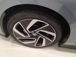 Volkswagen ID.7 - photo 16