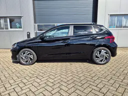 Hyundai i20 - photo 2