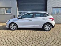 Hyundai i20 - photo 2