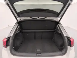 Volkswagen T-Roc - photo 11